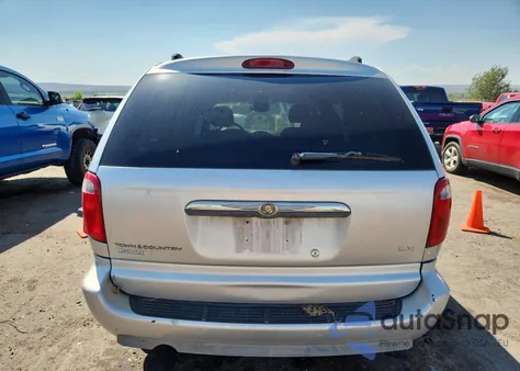 2005 Chrysler Town & Country Lx из США, поврежденный, VIN 2C4GP44R75R385306